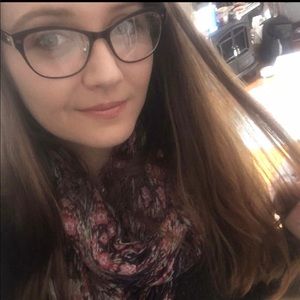 Meet your Posher, Tori